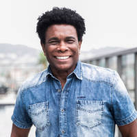 Biografia de Neguinho Da Beijaflor